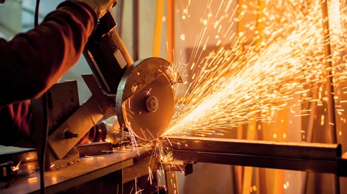 China libera 150.000 toneladas de reservas nacionales de metales