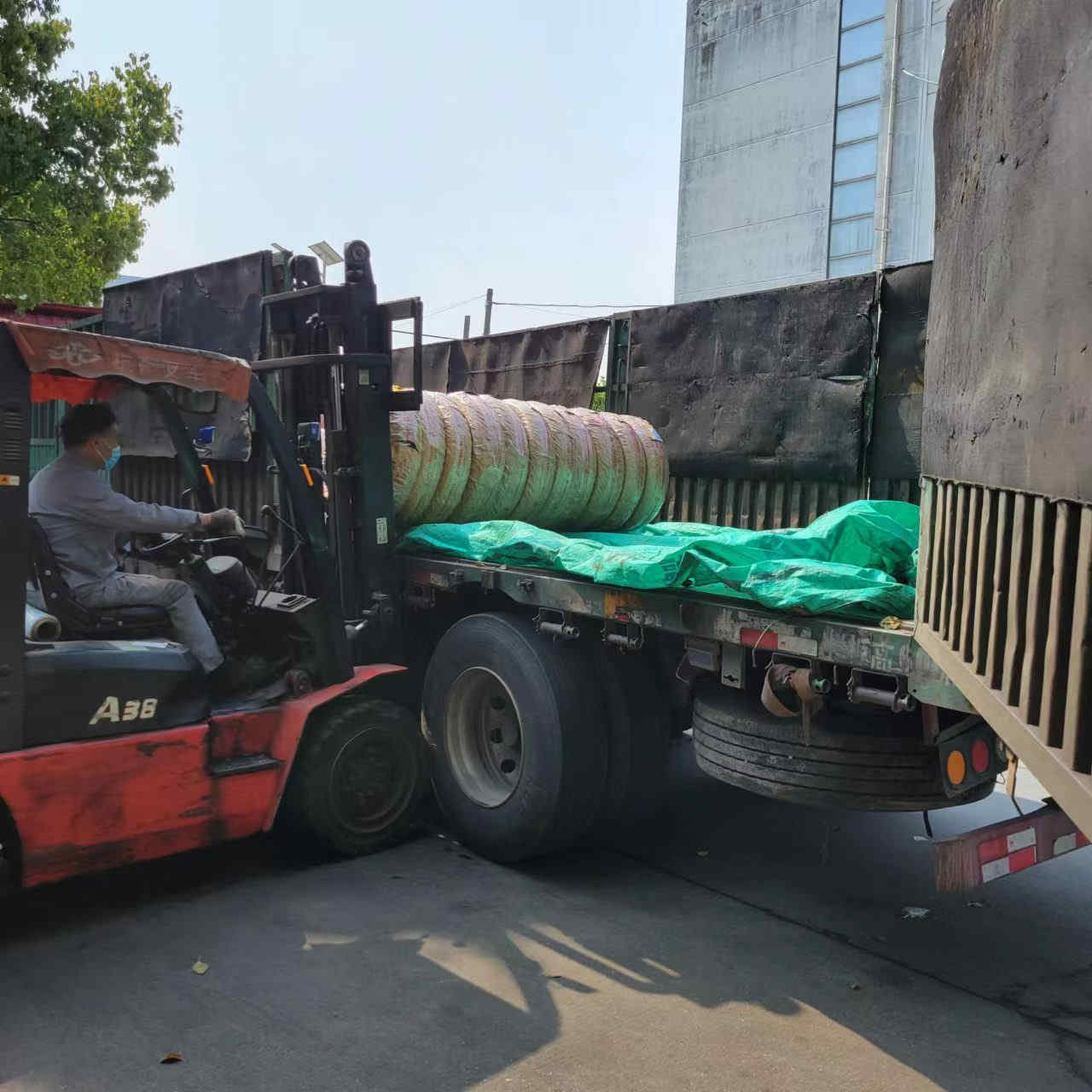 El cliente prepara y transporta la mercancía