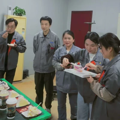 El departamento de calidad de Aotian Company gana el premio mensual al mejor ...